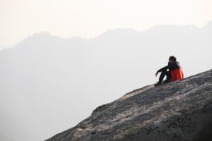 口臭の悩みを抱える人の体験談から学ぶ解決法は？